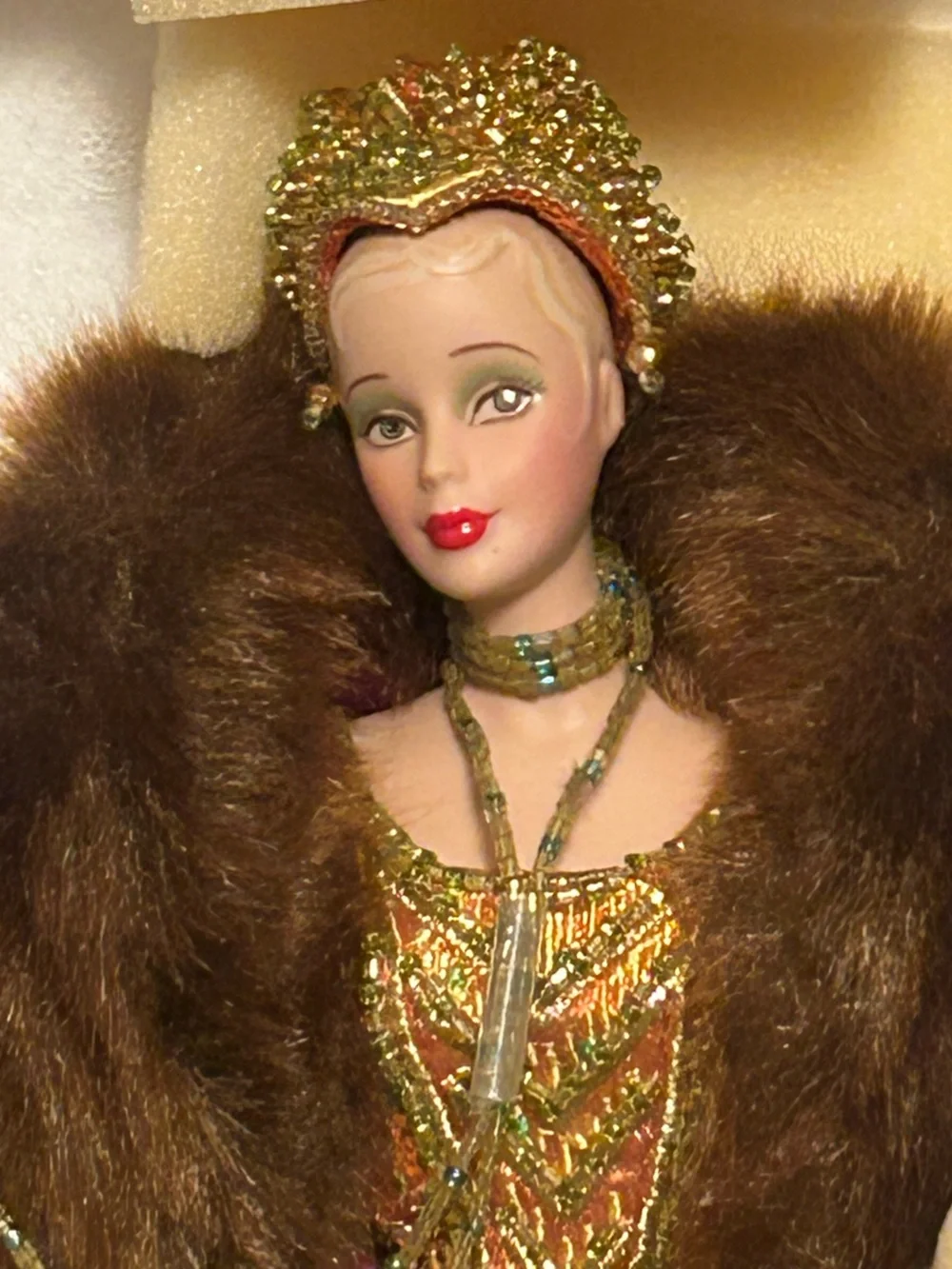 Barbie The Charleston Porcelain Doll - Cream & Black🤎🧡